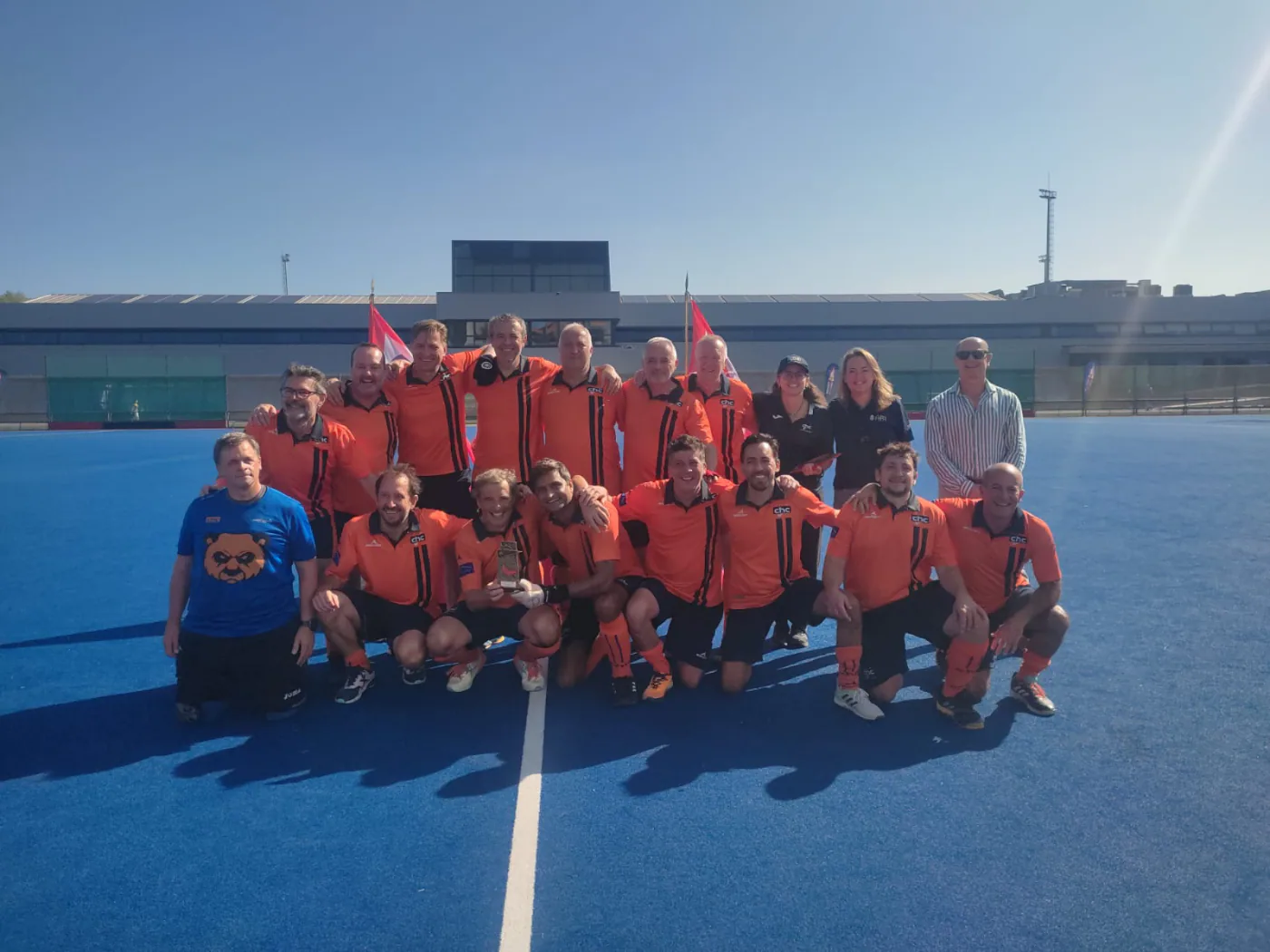 11.–12. Oktober: Tore, Zugehörigkeit und Papis-Sieg in Gijón